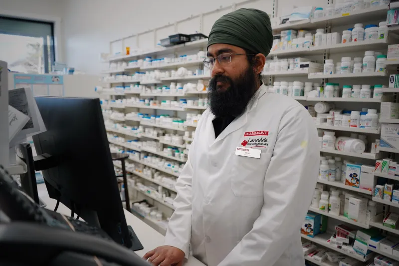 Empty Shelves, Full Season: Understanding Albendazole Stock Shortages at US Pharmacies